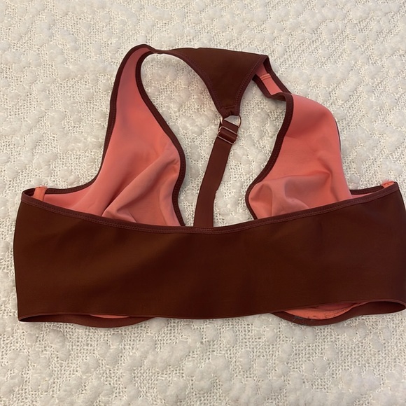 Aerie halter bra 38D - Picture 3 of 3